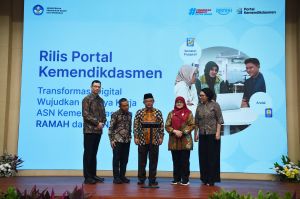 Kemendikdasmen Lucurkan Poltal Versi Alfa, Pangkas Birokrasi ASN yang Rumit dan Berbelit