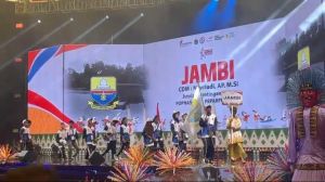 Kontingen Provinsi Jambi Hadiri Seremoni Pembukaan POPNAS dan PEPARNAS 2025