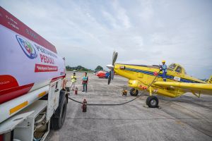 Pertamina Kirim BBM ke Bener Meriah Gunakan Pesawat Air dari Kualanamu