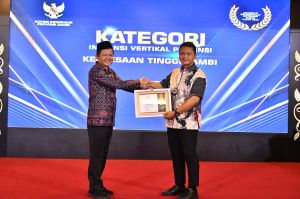 Kejati Jambi Raih Penghargaan Keterbukaan Informasi Publik 2025