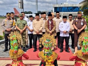 Danrem 042/Gapu Sambut Kunjungan Kerja Wamen Haji dan Umrah RI di Jambi