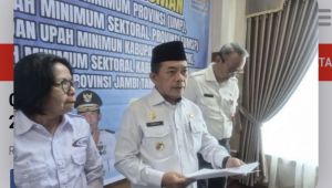 Gubernur Jambi Umumkan UMP-UMK 2026, Berikut Rinciannya