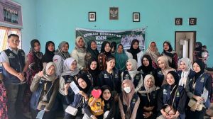 Emak-emak Antusias, Mahasiswa KKN UBR Bongkar Rahasia Tangkal Kanker Serviks-Diabetes di Desa Ramin