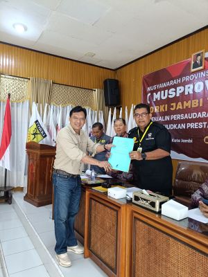 Abun Yani Resmi Nakhodai FORKI Jambi 2026-2030: Unggul Tipis dalam Musprovlub yang Alot