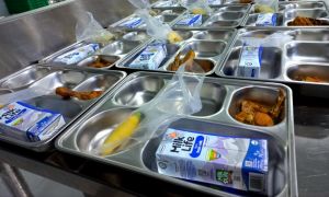 Negara Hadir Penuhi Gizi Rakyat, MBG Tetap Berjalan Selama Ramadan dengan Skema Adaptif