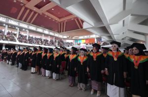 Info Wisuda UNJA Hari Ini : 1.049 Mahasiswa Resmi Sandang Gelar Sarjana