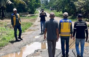 Menambal Asa di Jalur Penyangga : Komitmen PUTR Jambi Benahi Infrasturktur Jalan Padang Lamo