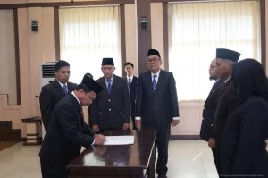 Kakanwil Kemenkum Jambi Lantik Analis Hukum hingga Anggota PAW Majelis Pengawas Notaris