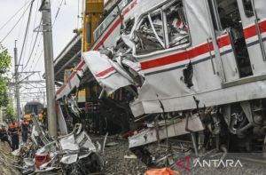 Tak semestinya nestapa kereta malam Jakarta-Bekasi itu terjadi
