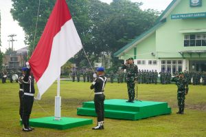 Kasrem 042/Gapu Pimpin Upacara Bendera 17-an, Tekankan disiplin dan Kepedulian terhadap Rakyat