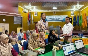 Ubah Nasib Lulusan di Era AI : UBR Jambi Gandeng Guru Besar UTM Bedah Kurikulum OBE 