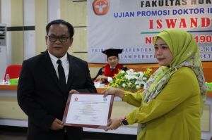 Dosen UNJA Raih Doktor Usai Bedah Independensi Hakim