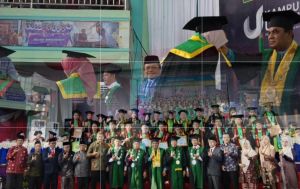 UIN STS Jambi Wisuda 673 Lulusan, Target 40 Guru Besar dan Perkuat Tradisi Akademik
