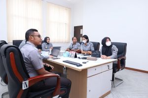 Pastikan Target Kinerja Tercapai, Kadiv Yankum Kanwil Kemenkum Jambi Pimpin Rapat Tarja B09 dan Real