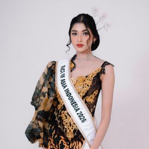 Siap Mendunia, Mahasiswi UNJA Bawa Batik Jambi ke Panggung Model Internasional