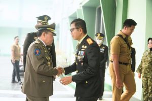 Gubernur Al Haris Apresiasi Kinerja dan Dedikasi TNI Berjuang Bagi Negara