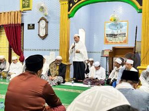 Safari Subuh di Masjid Riyadul Jannah Sijinjang, Al Haris Ingatkan Bahaya Hoaks, Geng Motor, dan Nar